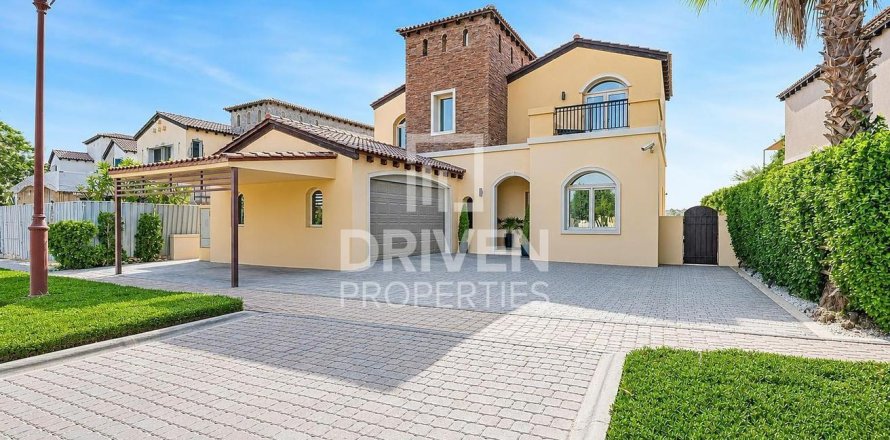 5 غرفة نوم  فيلا في Sienna Lakes, الإمارات العربية المتحدة رقم 204764