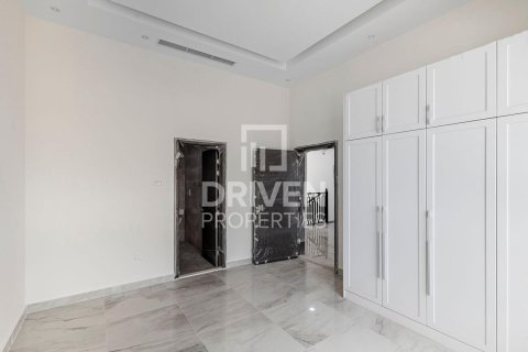 5 bedrooms Villa in Nadd Al Sheba, UAE No. 204766 26