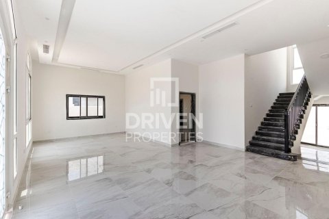 5 bedrooms Villa in Nadd Al Sheba, UAE No. 204766
