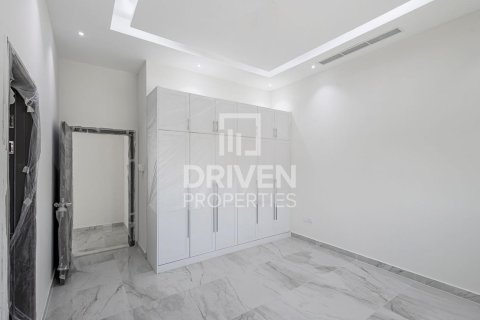5 bedrooms Villa in Nadd Al Sheba, UAE No. 204766 19