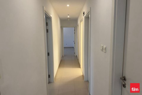 Apartment de 3 dormitorios en Town Square, UAE No. 149280 8