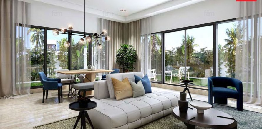 4 bedrooms Villa in Dubai, UAE No. 149277