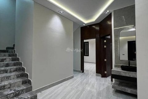 Вилла с 7 спальнями в Эр-Рияд, Саудовская Аравия №99681 6