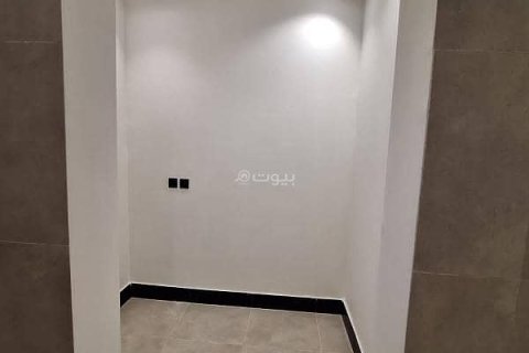 Вилла с 4 спальнями в Эр-Рияд, Саудовская Аравия №99678 12