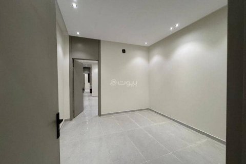 Квартира с 3 спальнями в Эр-Рияд, Саудовская Аравия №99682 3
