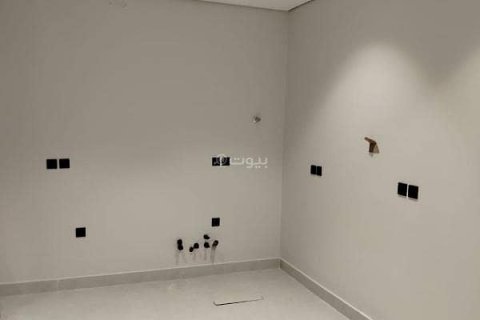 Apartment de 2 dormitorios en Riyadh, Saudi Arabia No. 99680 2