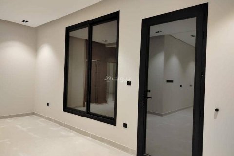 Apartment de 2 dormitorios en Riyadh, Saudi Arabia No. 99680 8