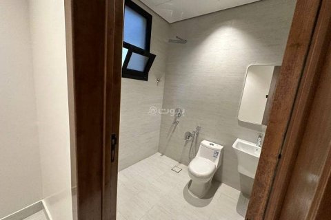 Apartment de 4 dormitorios en Riyadh, Saudi Arabia No. 99684 14