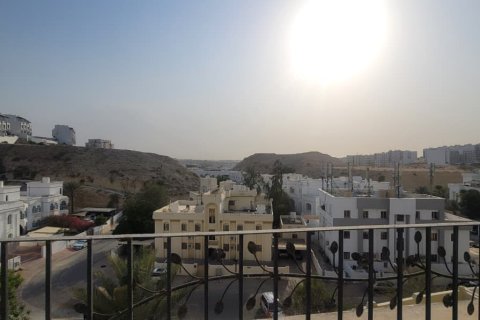 Villa de 4 dormitorios en Al Qurm, Oman No. 66947 4