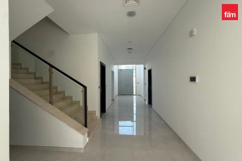 4 bedrooms Villa in Al Furjan, UAE No. 168793 12