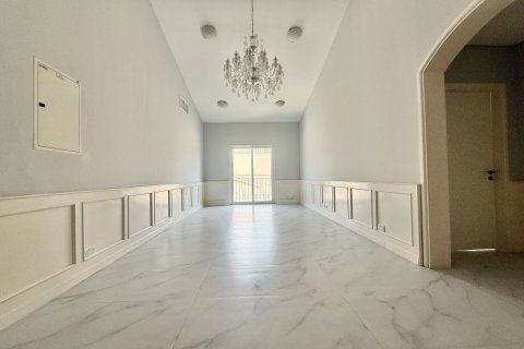 Villa de 5 chambres à Dubai Investment Park, UAE No. 146807 8