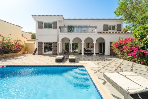 Villa de 5 chambres à Dubai Investment Park, UAE No. 146807 15