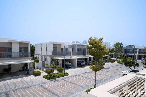 4 bedrooms Townhouse in Elan, UAE No. 194375 3