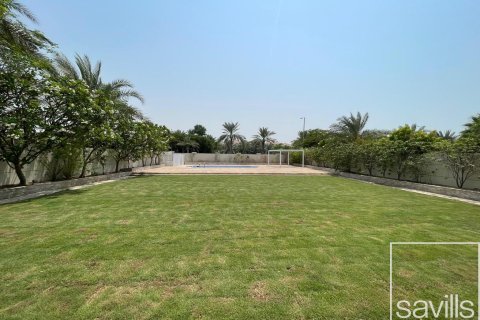 Вилла с 4 спальнями в Jumeirah Park, ОАЭ №194376