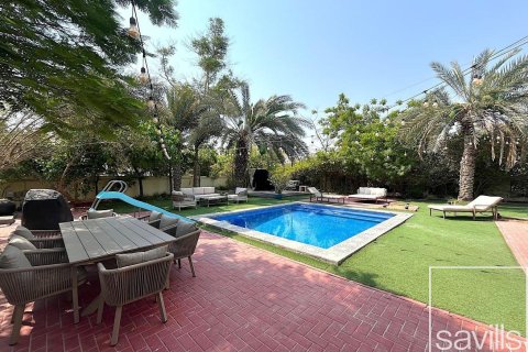 Вилла с 2 спальнями в Jumeirah Village Triangle, ОАЭ №194378 6