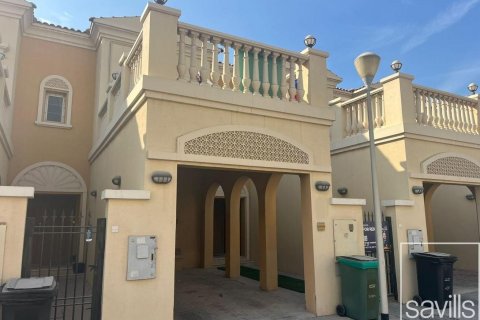 Таунхаус с 2 спальнями в Jumeirah Village Triangle, ОАЭ №194380