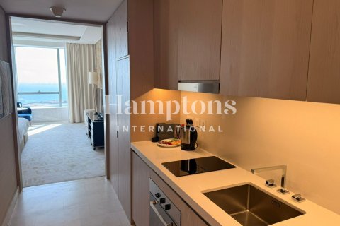 Квартира студия в FIVE Palm Jumeirah, ОАЭ №160289 10