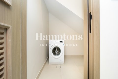 Вилла с 5 спальнями в Damac Lagoons, ОАЭ №141892 5