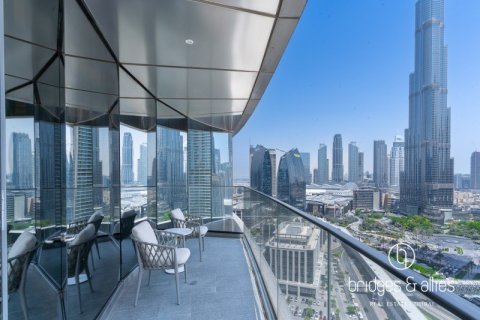 Appartement de 3 chambres à Downtown Dubai (Downtown Burj Dubai), UAE No. 102447 2