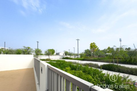 Villa de 4 dormitorios en Dubai, UAE No. 102450 25