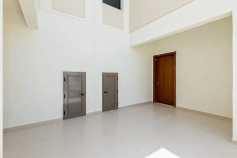 Таунхаус с 3 спальнями в Noor Townhouses, ОАЭ №146668 10