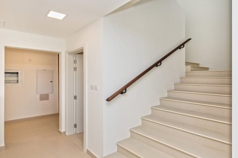 Таунхаус с 3 спальнями в Noor Townhouses, ОАЭ №146668 12