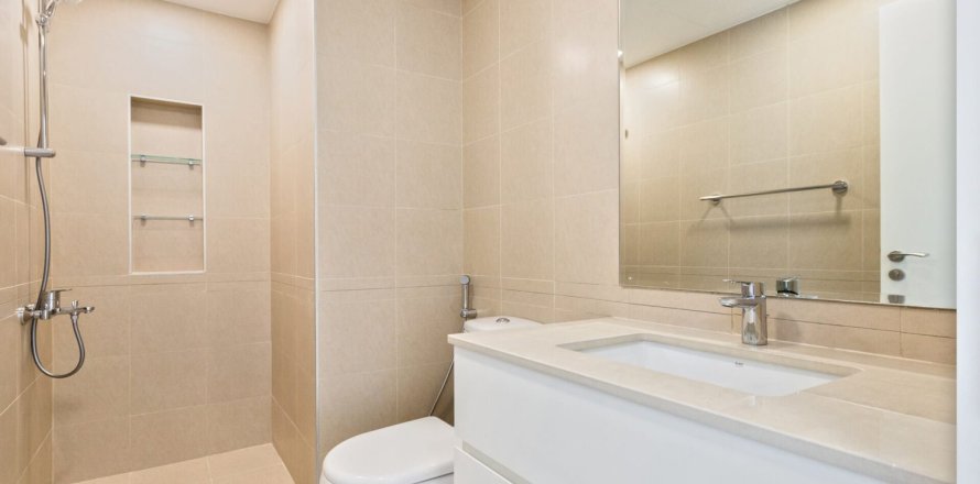 Таунхаус с 3 спальнями в Noor Townhouses, ОАЭ №146668