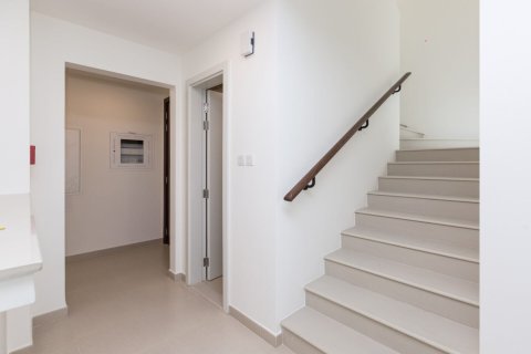 3 bedrooms Townhouse in Naseem Townhouses, UAE No. 146669 15