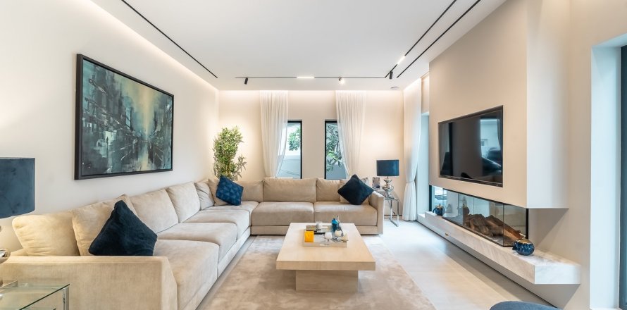 5 غرفة نوم  فيلا في دبي, الإمارات العربية المتحدة رقم 154368