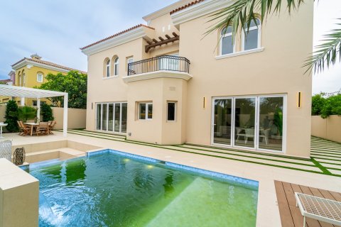 Villa de 5 dormitorios en Dubai, UAE No. 154366 9