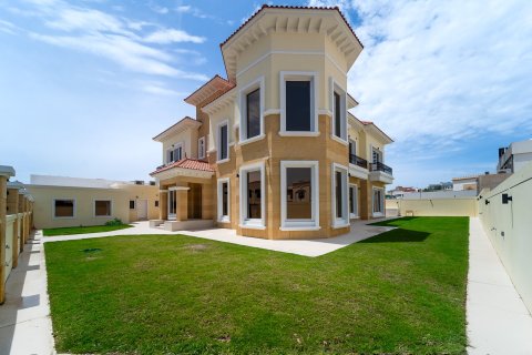 6 غرفة نوم  فيلا في دبي, الإمارات العربية المتحدة رقم 154367