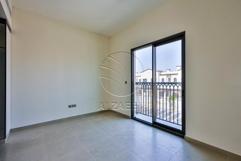 3 bedrooms Townhouse in Khalifa City, UAE No. 90225 13