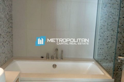 Apartment de 2 dormitorios en  Yas Island, UAE No. 147946 18