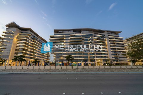 Apartment de 2 dormitorios en  Yas Island, UAE No. 147946 24