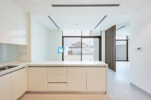 Townhouse de 3 dormitorios en Abu Dhabi, UAE No. 147944 9