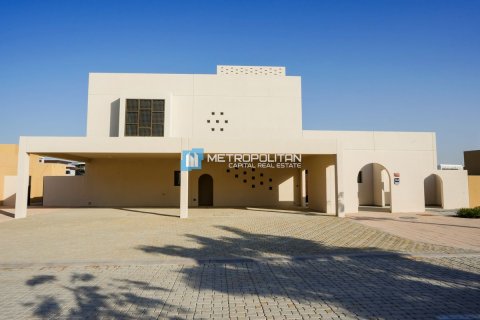 5 bedrooms Villa in Ghantoot, UAE No. 147943