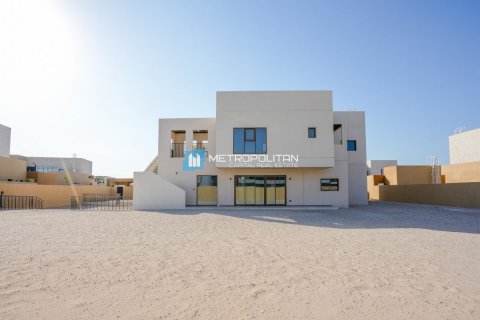 5 bedrooms Villa in Ghantoot, UAE No. 147943 5
