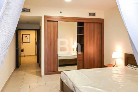 Квартира с 1 спальней в Дубай Марина, ОАЭ №87050 10