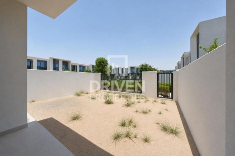 3 bedrooms Townhouse in Nara, UAE No. 191455 17