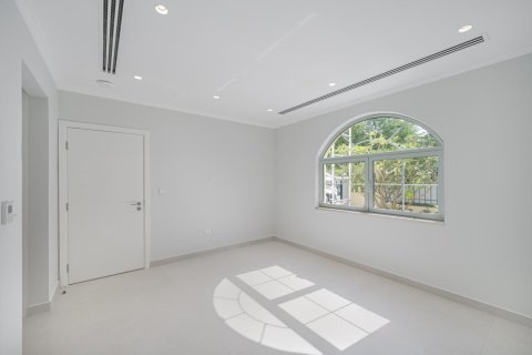 5 غرفة نوم  فيلا في Jumeirah Park, الإمارات العربية المتحدة رقم 148781 11