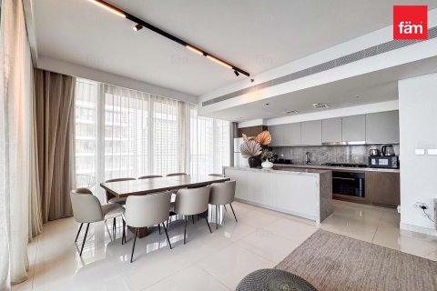 Квартира с 3 спальнями в Dubai Harbour, ОАЭ №141664 5