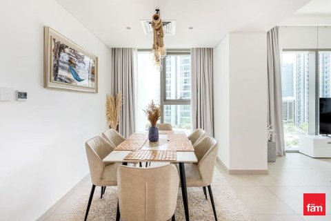 Квартира с 3 спальнями в Даунтаун Дубай (Даунтаун Бурдж Дубай), ОАЭ №141663 8