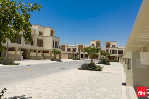 Townhouse de 4 dormitorios en Dubai, UAE No. 162619 3