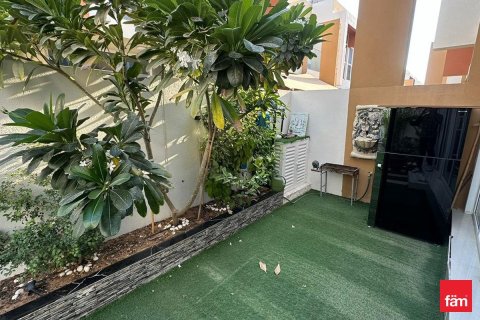 3 bedrooms Townhouse in Dubai, UAE No. 134077 7