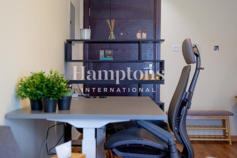Apartment de 2 dormitorios en Marina Diamond 6, UAE No. 167647