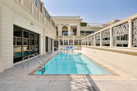 Квартира с 4 спальнями в Palazzo Versace, ОАЭ №209379 4