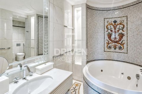 Квартира с 4 спальнями в Palazzo Versace, ОАЭ №209379 8