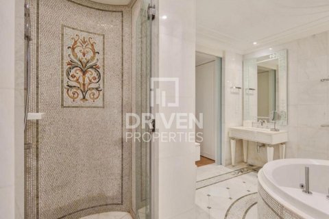 Квартира с 4 спальнями в Palazzo Versace, ОАЭ №209379 12
