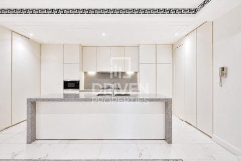Квартира с 4 спальнями в Palazzo Versace, ОАЭ №209379 7