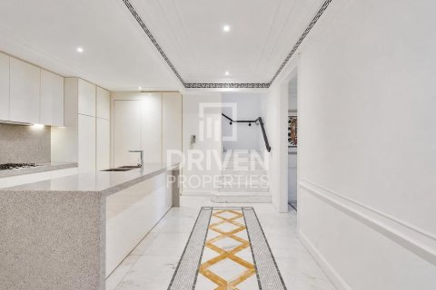 Квартира с 4 спальнями в Palazzo Versace, ОАЭ №209379 6